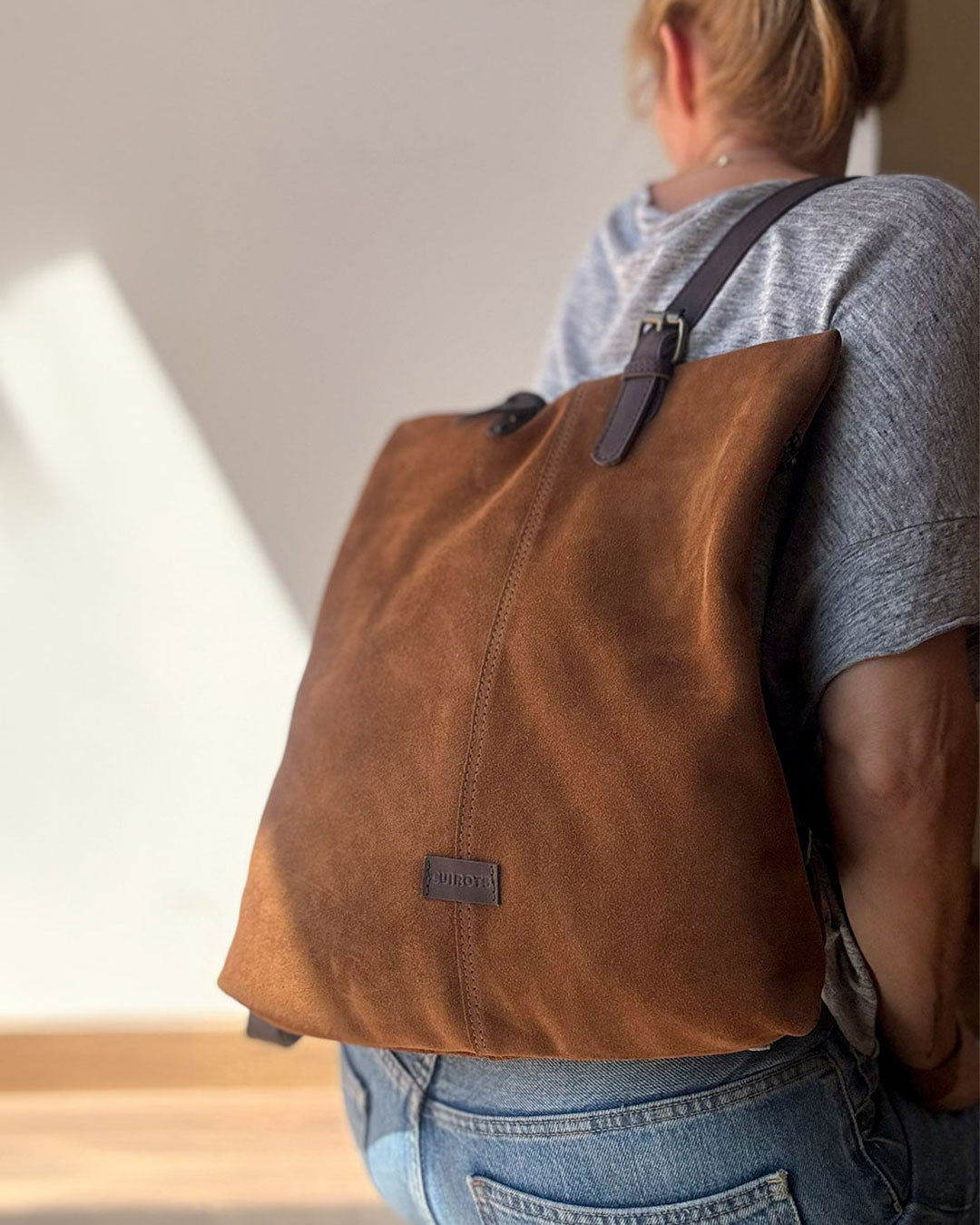 CUIROTS Zoe Anti-Theft Suede Backpack