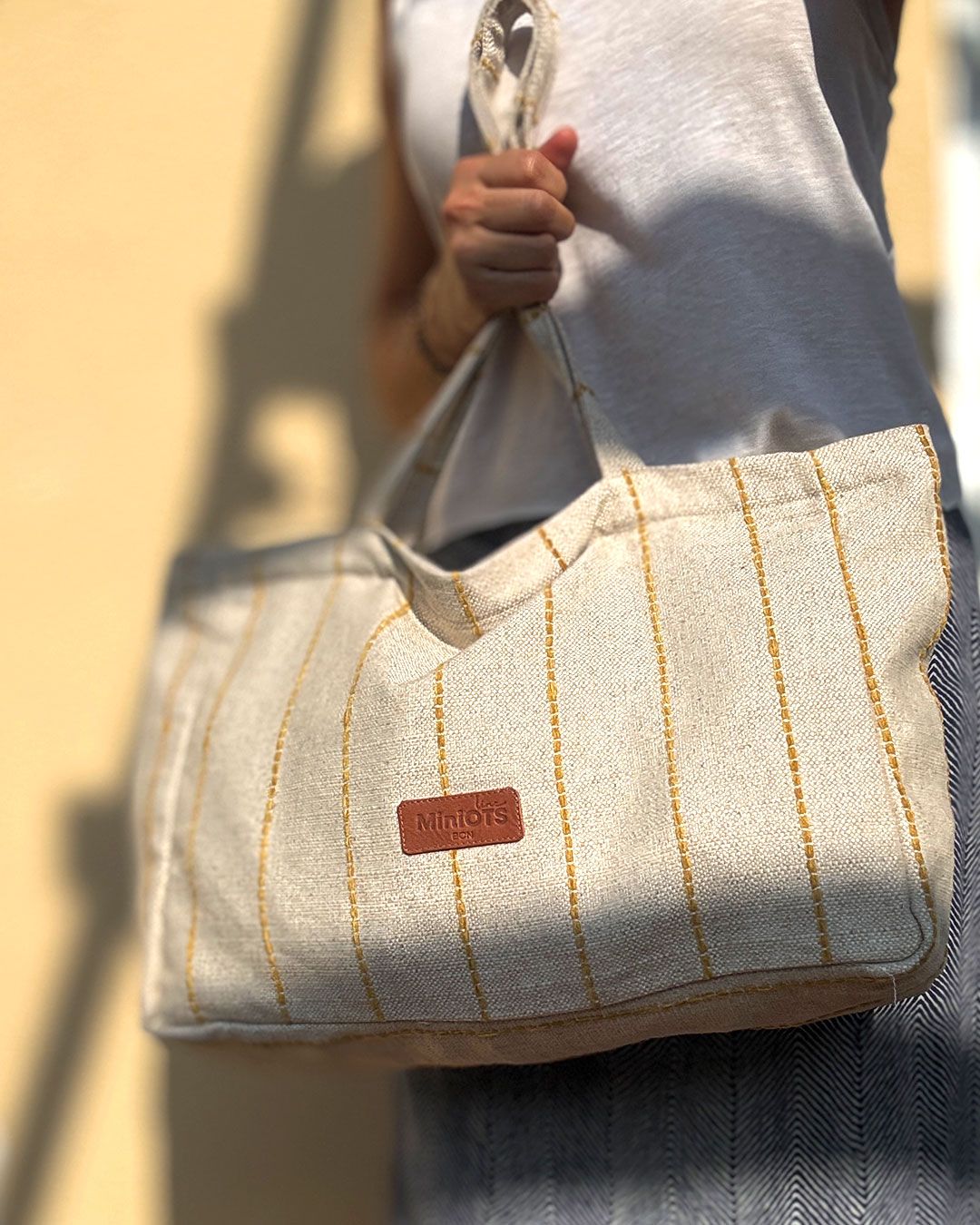 Bolsa tipo shopper grande MINIOTS rayas amarillas