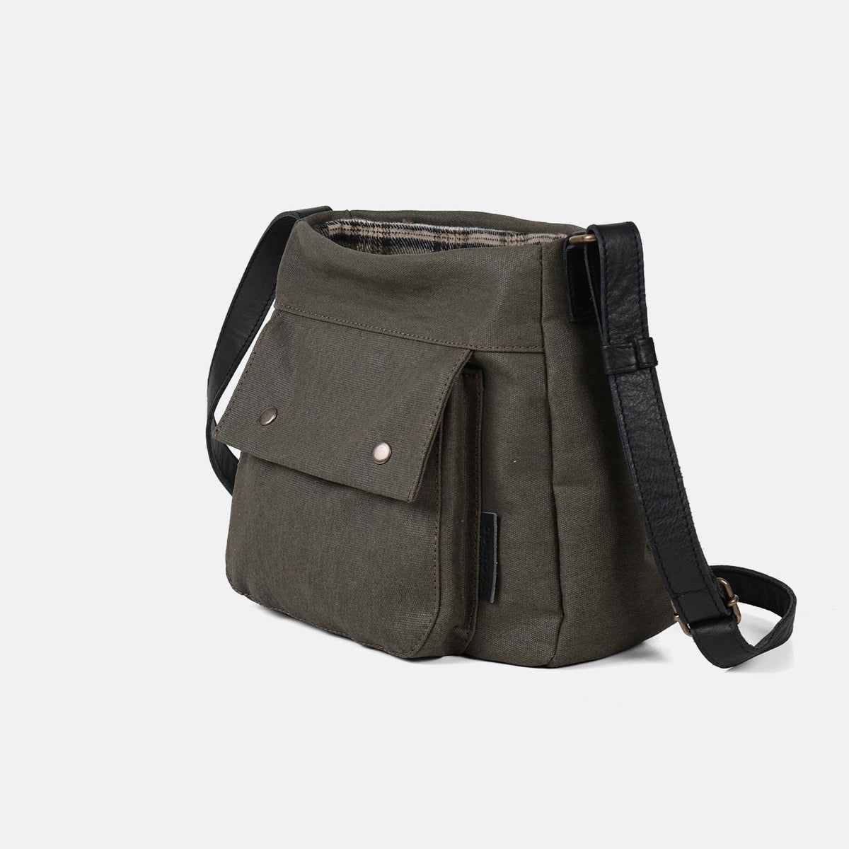 Bolso bandolera Barbour en color kaki, vista lateral