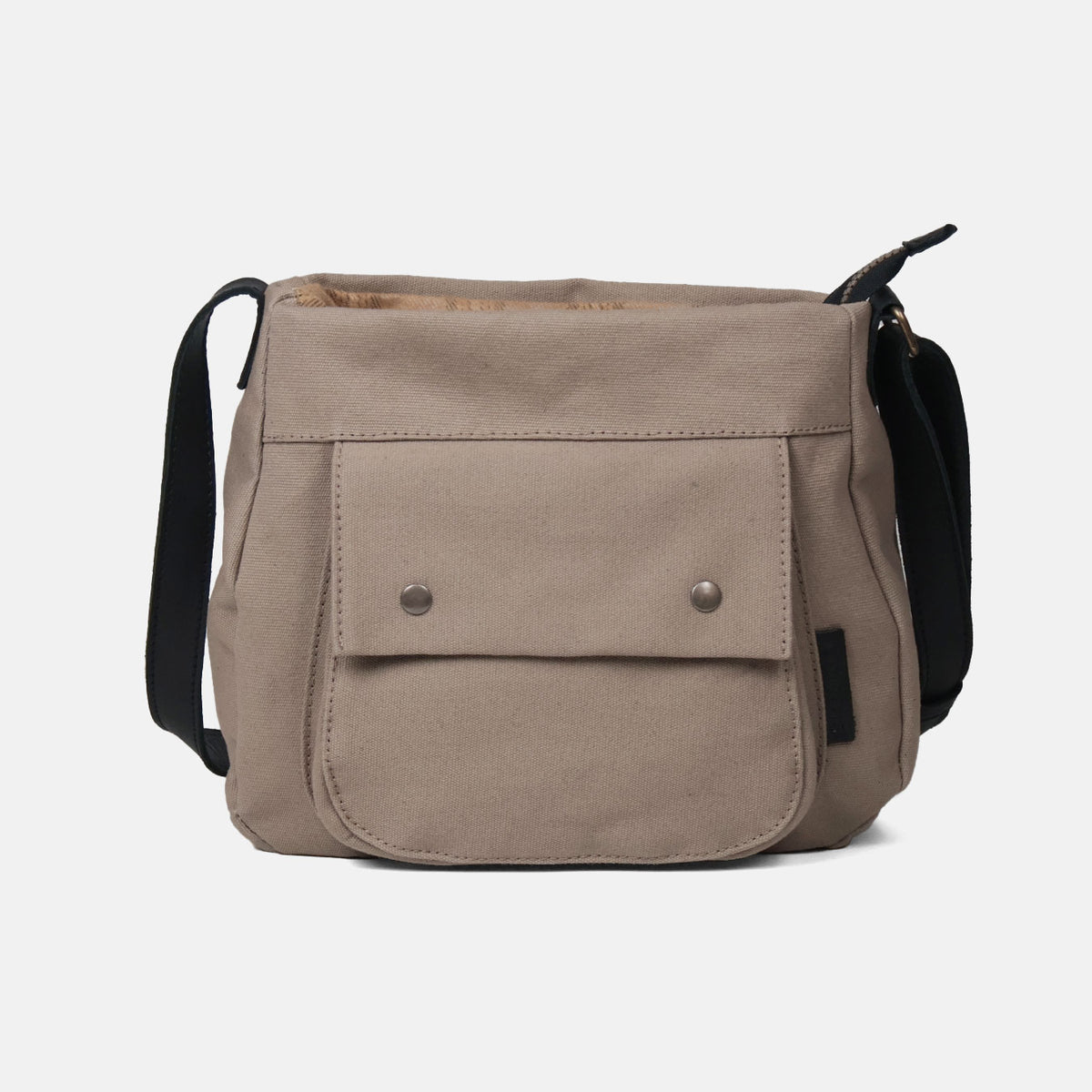 Bolso bandolera Barbour en color taupe, vista frontal