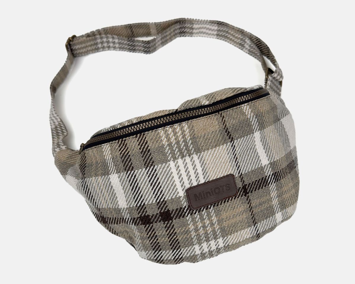 Bandolera riñonera mediana MINIOTS estampada