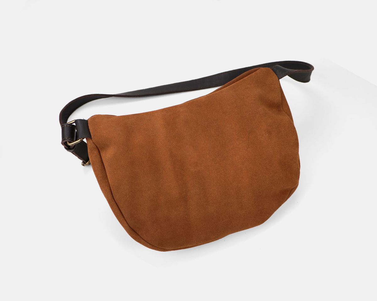 Bandolera tipo riñonera CUIROTS Zoe serraje