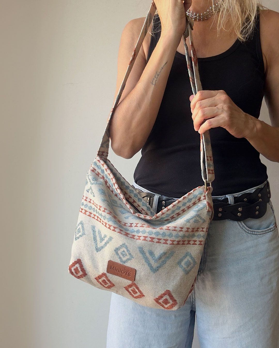 Sac bandoulière moyen MINIOTS ethnique caldera