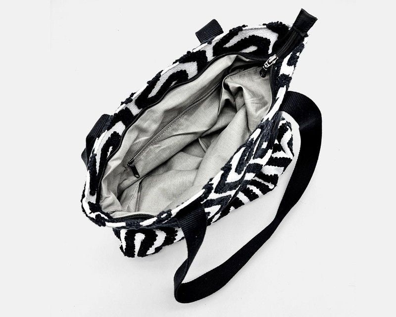 Bolso de hombro Shopper CUIROTS Summer geométrico negro