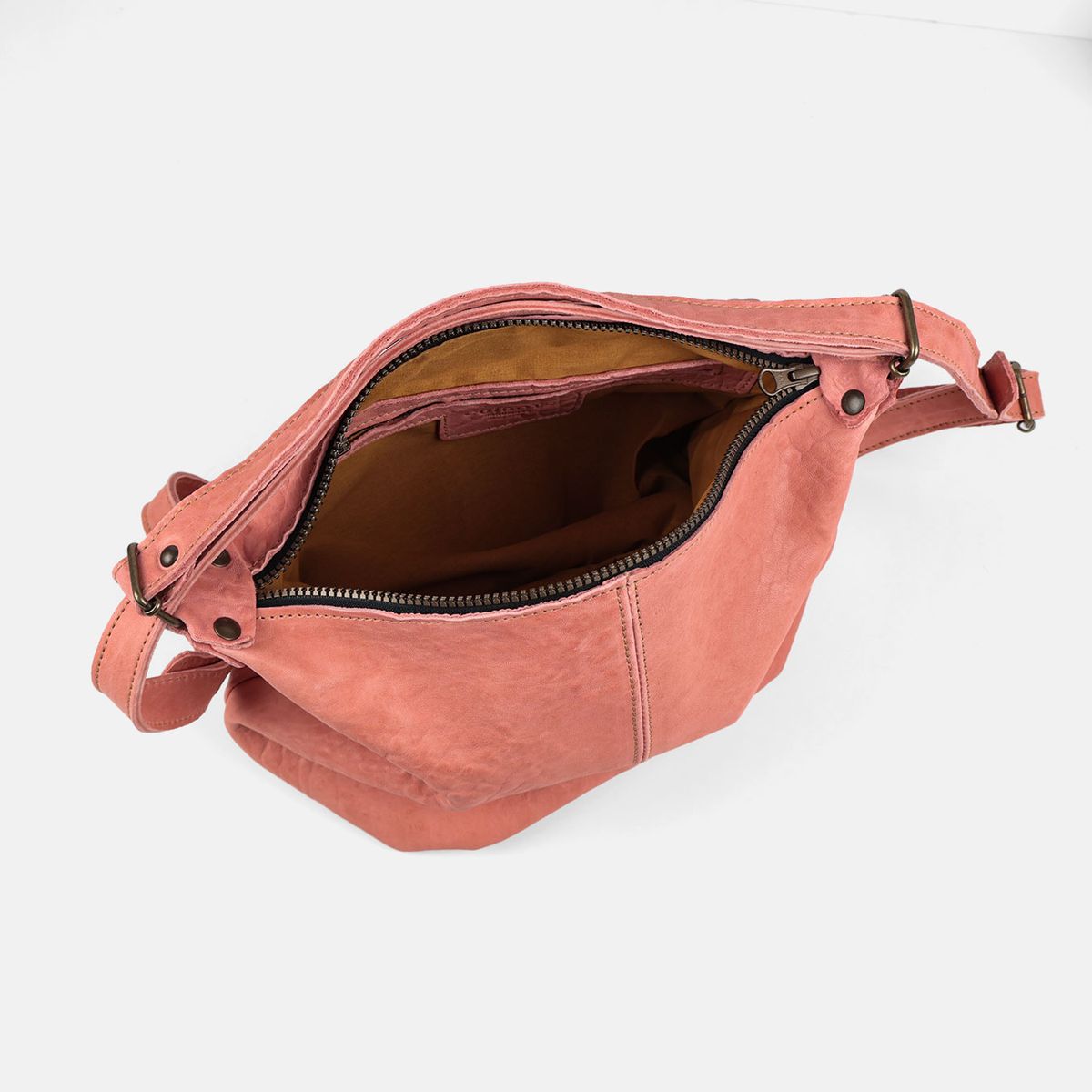 Bolso de hombro y mochila CUIROTS Australia