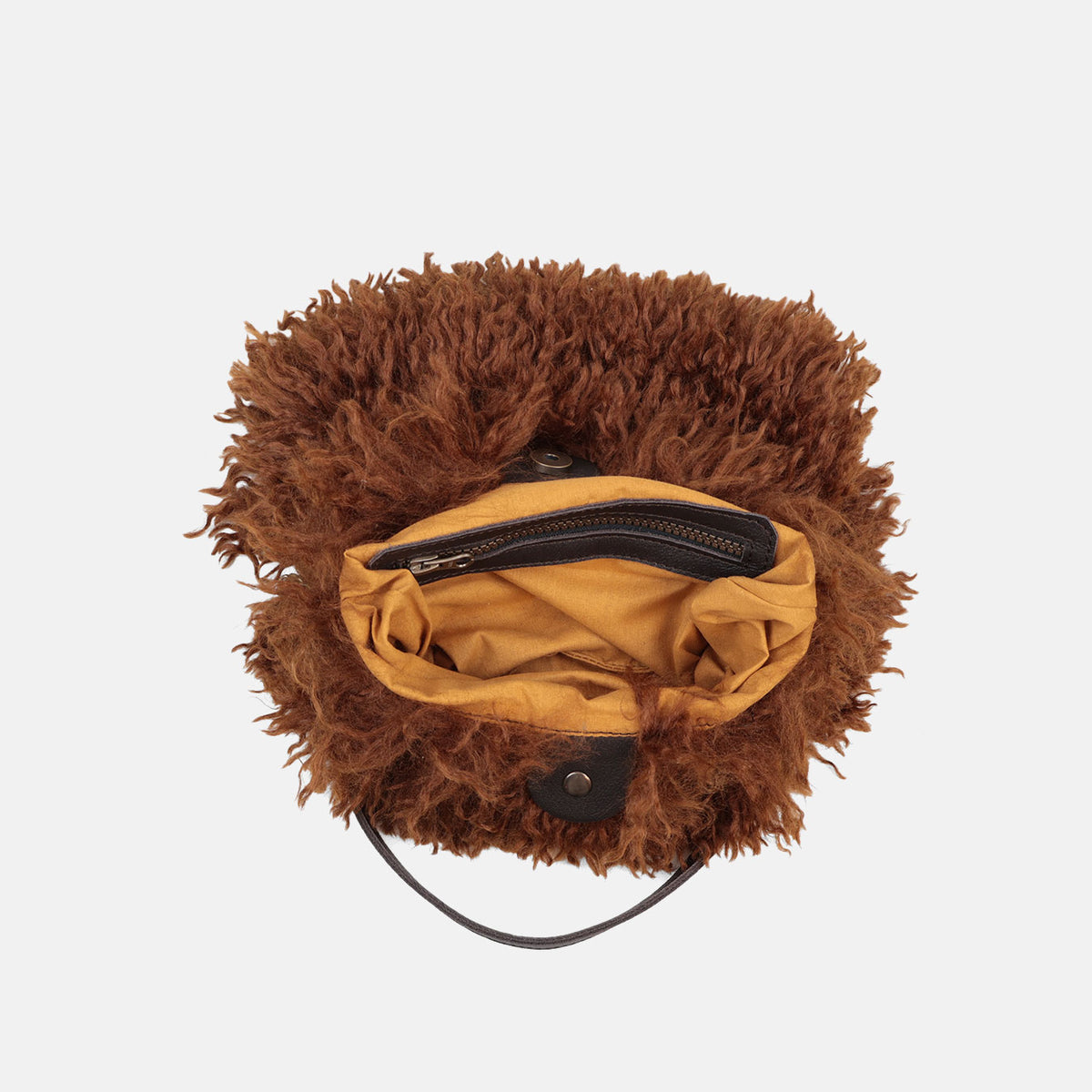 Interior forrado del bolso hobo mini Caniche CUIROTS con bolsillo de cremallera y cierre de clic